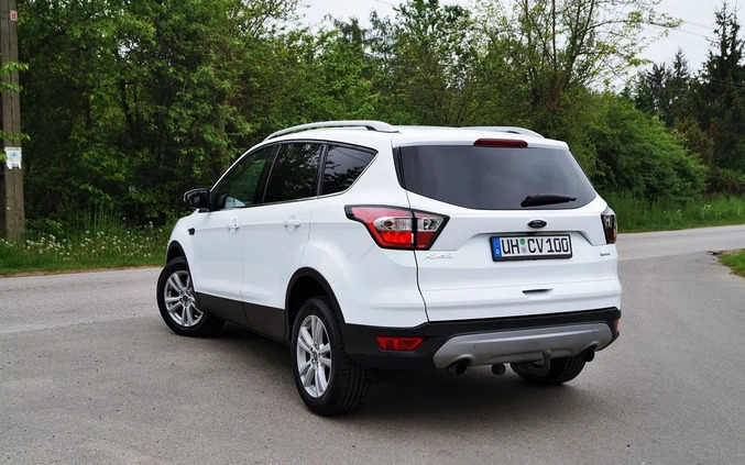 Ford Kuga cena 59999 przebieg: 121300, rok produkcji 2017 z Jedwabne małe 232